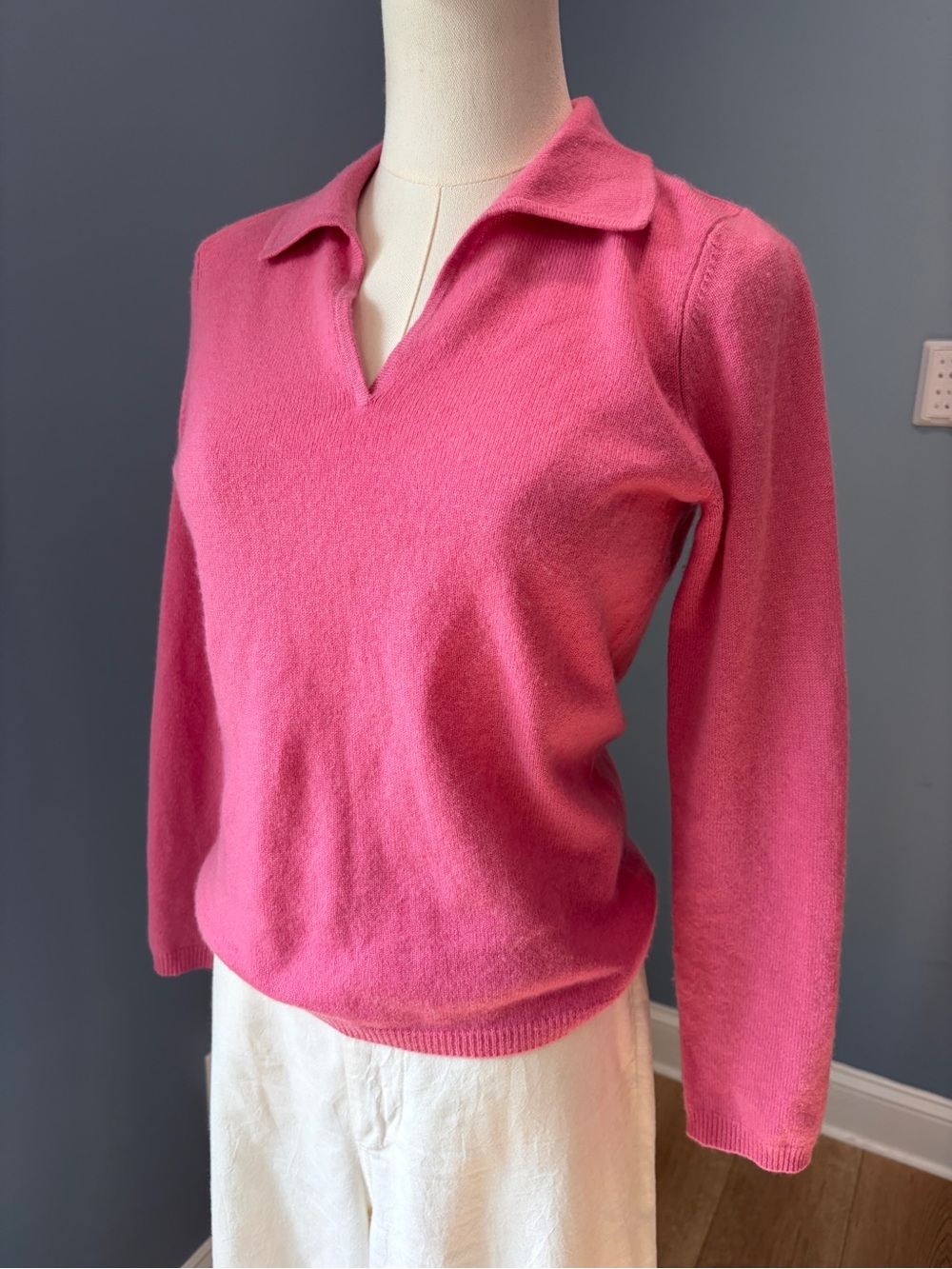 Charter Club Petite 100% Cashmere Pink Collared V Neck Sweater Petite P - Picture 2 of 7
